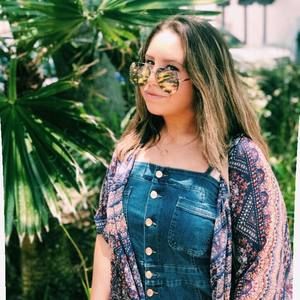 Meet your Posher, Megan